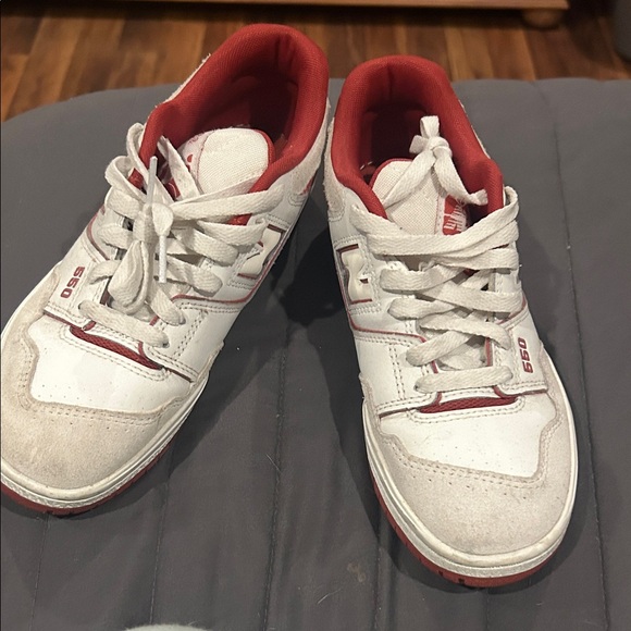New Balance White and Red Sneakers - Picture 1 of 3